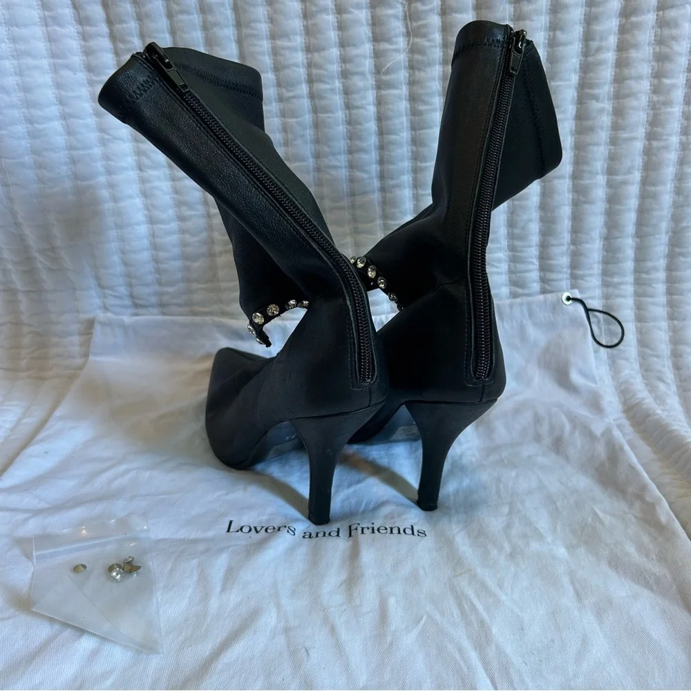 Lovers and‎ Friends black liv boot 7.5
